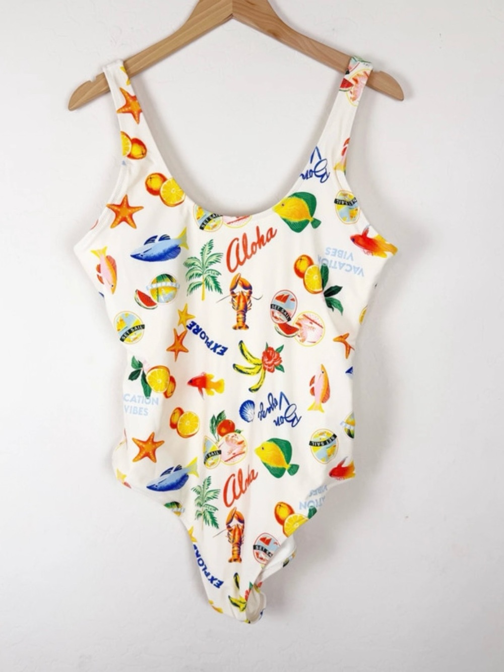 Old navy one piece swim suit